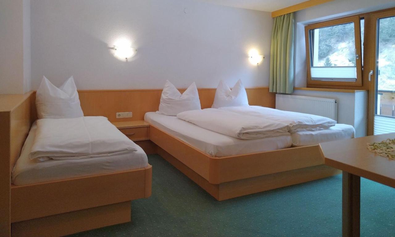 Haus Brandhofer Appartement Häselgehr Buitenkant foto