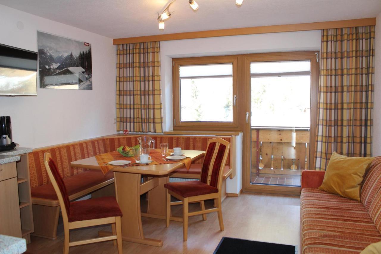 Haus Brandhofer Appartement Häselgehr Buitenkant foto