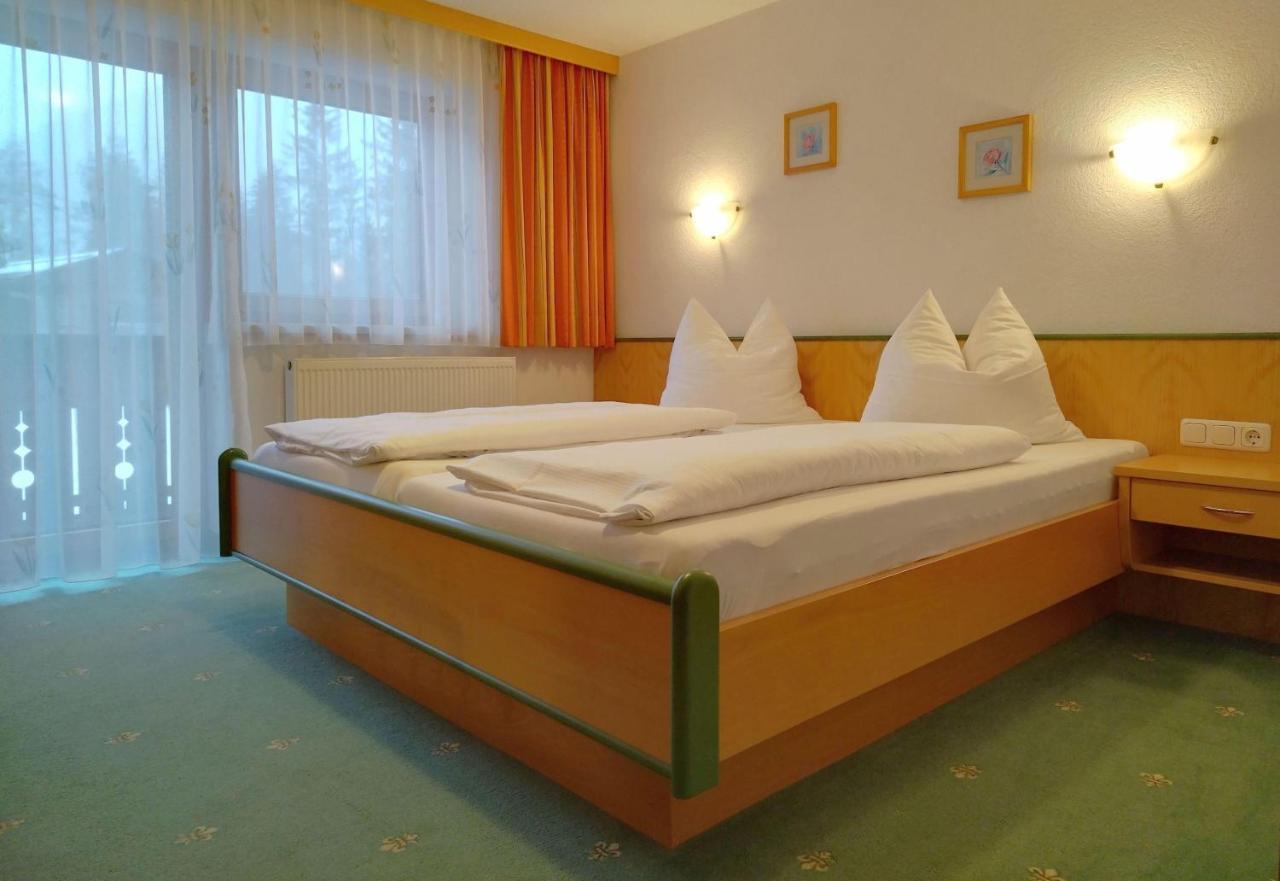Haus Brandhofer Appartement Häselgehr Buitenkant foto