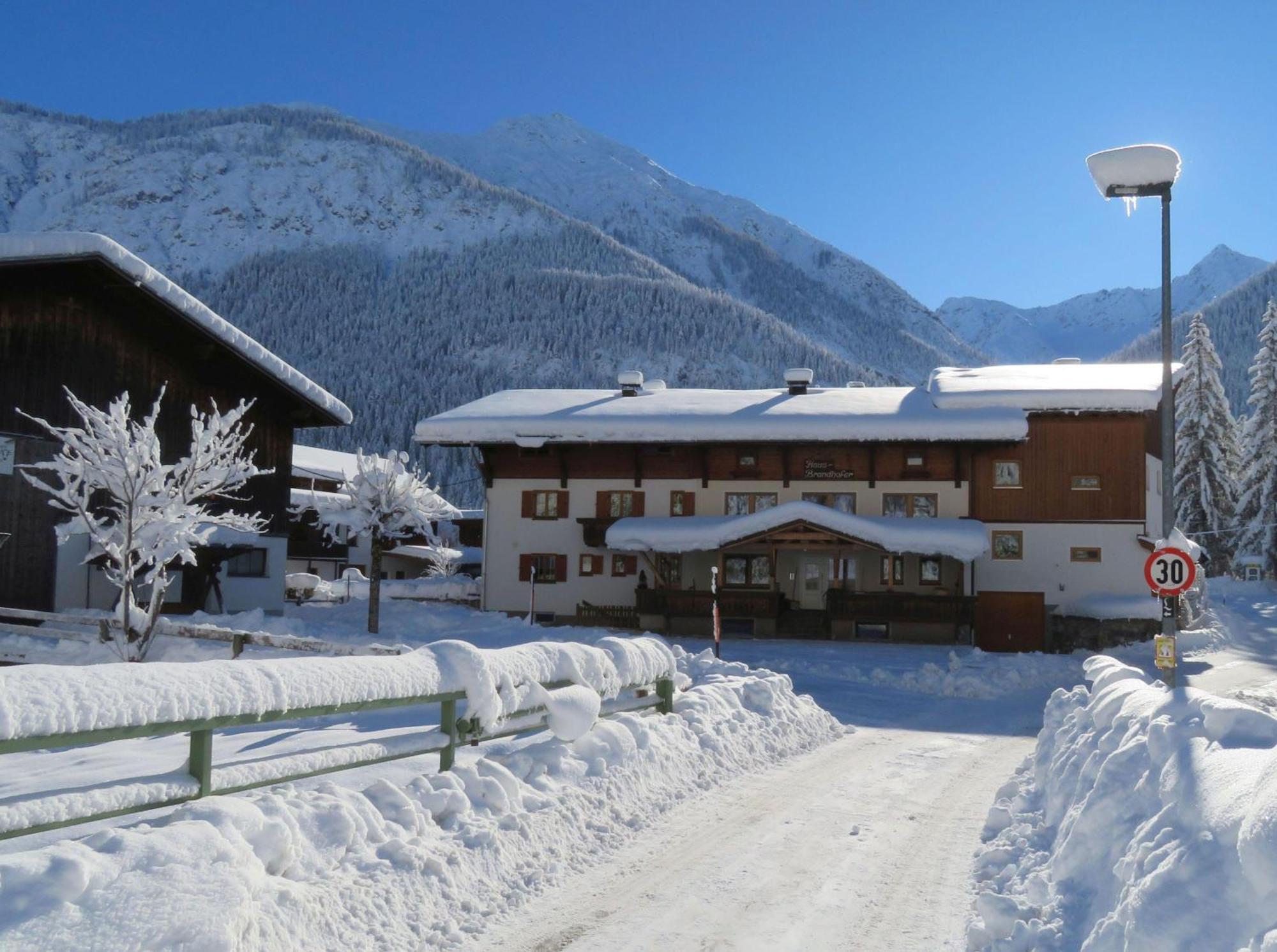 Haus Brandhofer Appartement Häselgehr Buitenkant foto