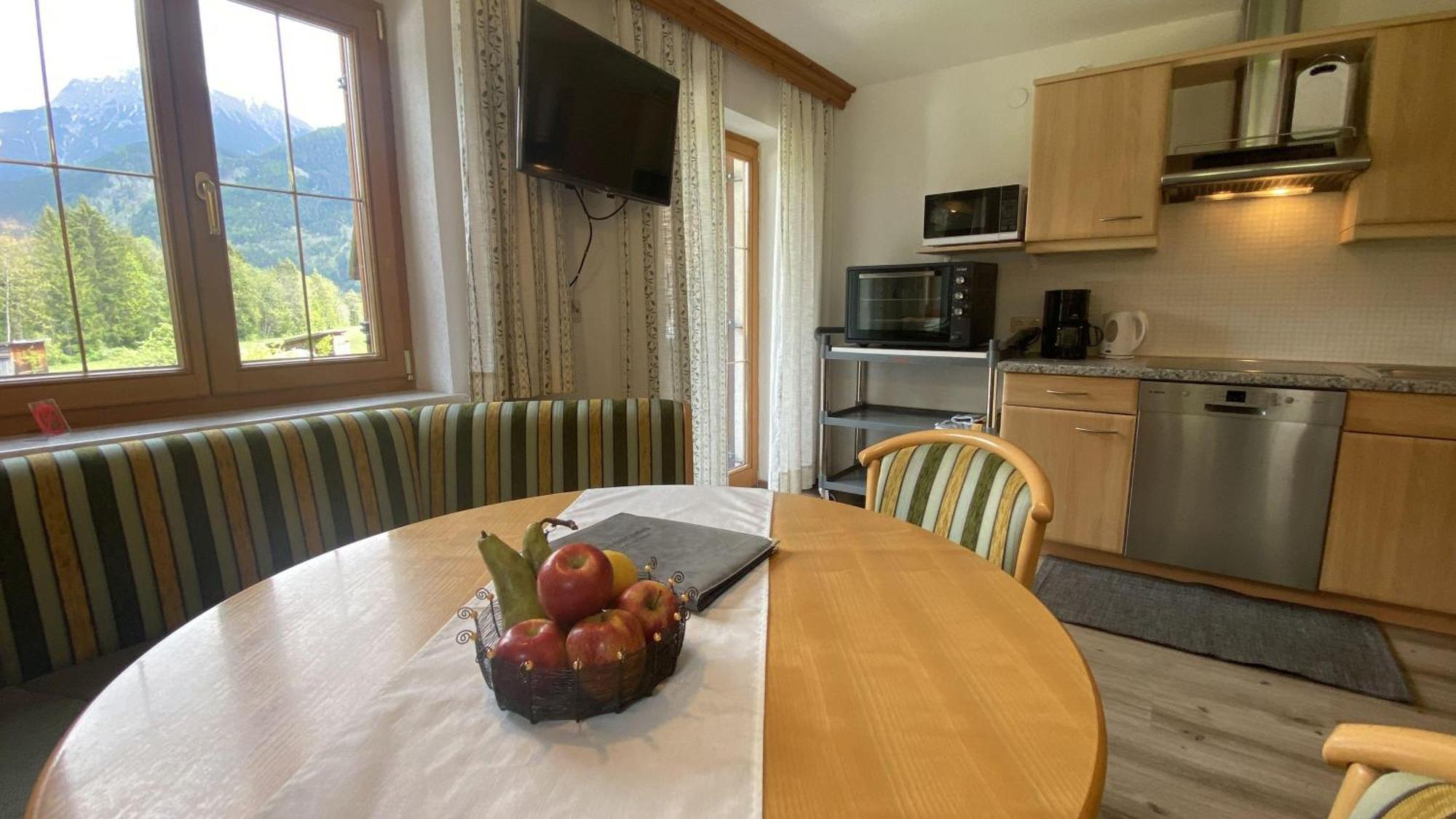 Haus Brandhofer Appartement Häselgehr Buitenkant foto